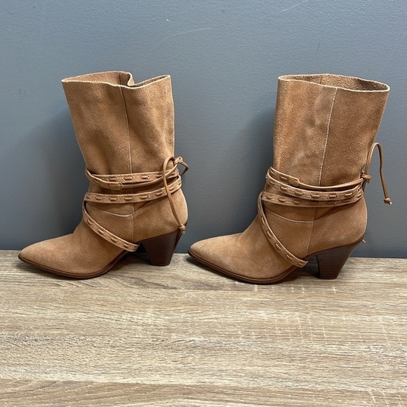 Schultz NWT Portia Honey Peach Suede Western Boots Wrapped Belt Pointed Toe 5.5 - Picture 6 of 12